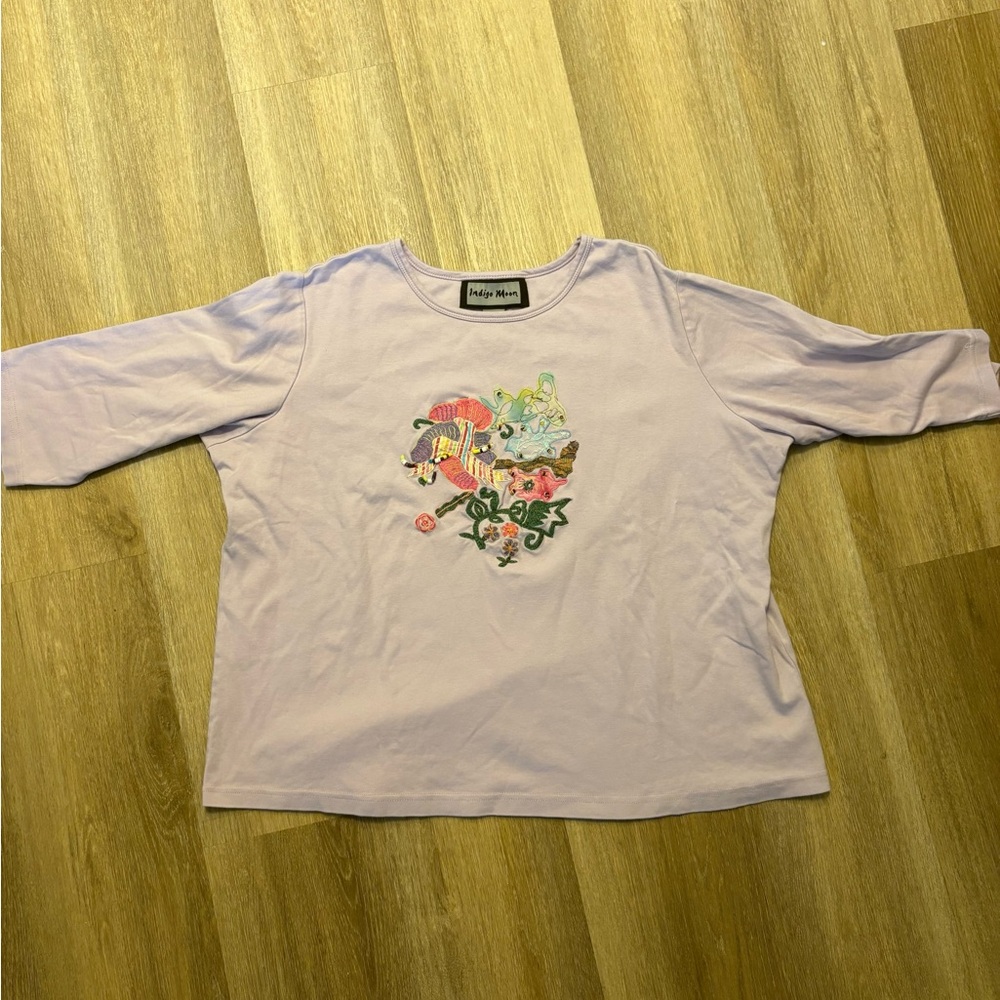 Indigo Moon Lavender Graphic 3/4 Sleeve Top